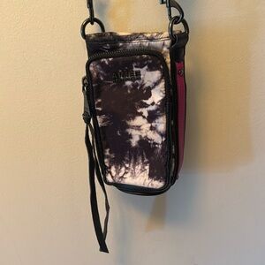 Aimee Kestenberg On Top of the World Blk Tie Dye Water Bottle Multi Bag